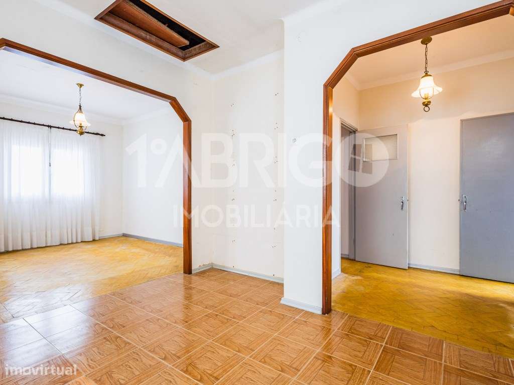 Moradia T2, antiga, Cela, Alcobaça-8
