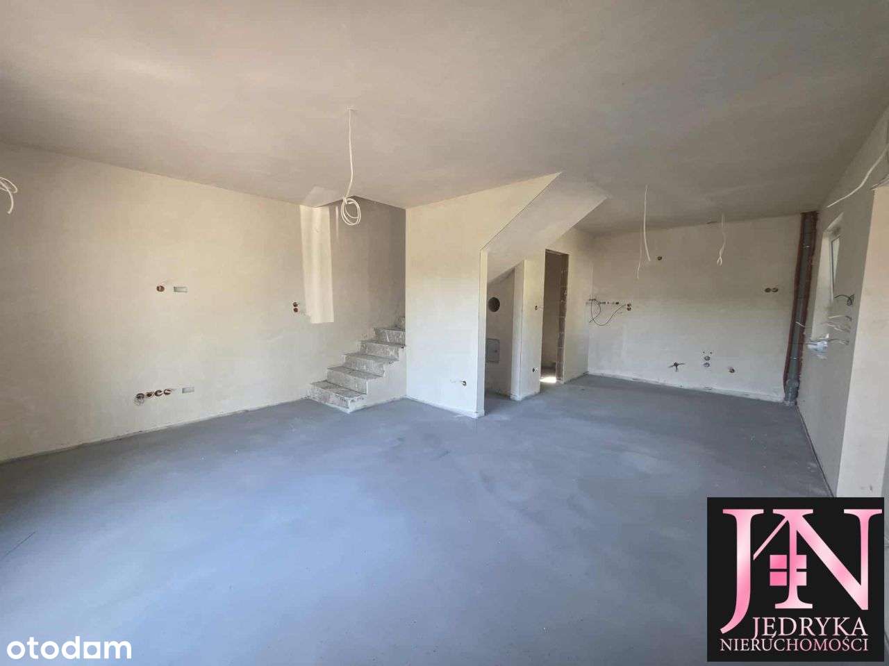 Mały przestronny 75m2 Domek Wolnostojący na 6 arow - Pełny obrazek: 5/12