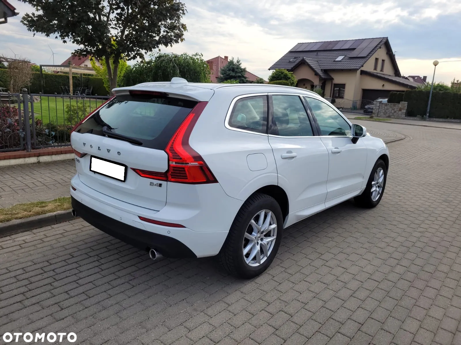 Volvo XC 60 B4 D AWD Geartronic Momentum Pro - 7