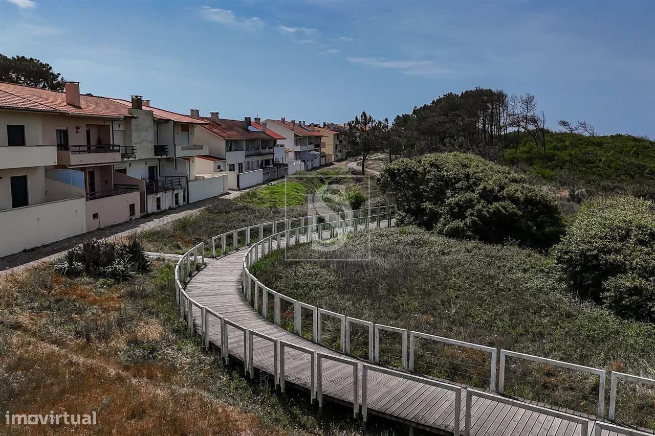 Moradia T3 na 1ª linha de praia, em Cepães, Esposende-15