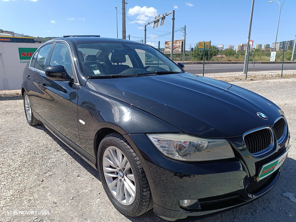 BMW 318 d Navigation Sport - 7