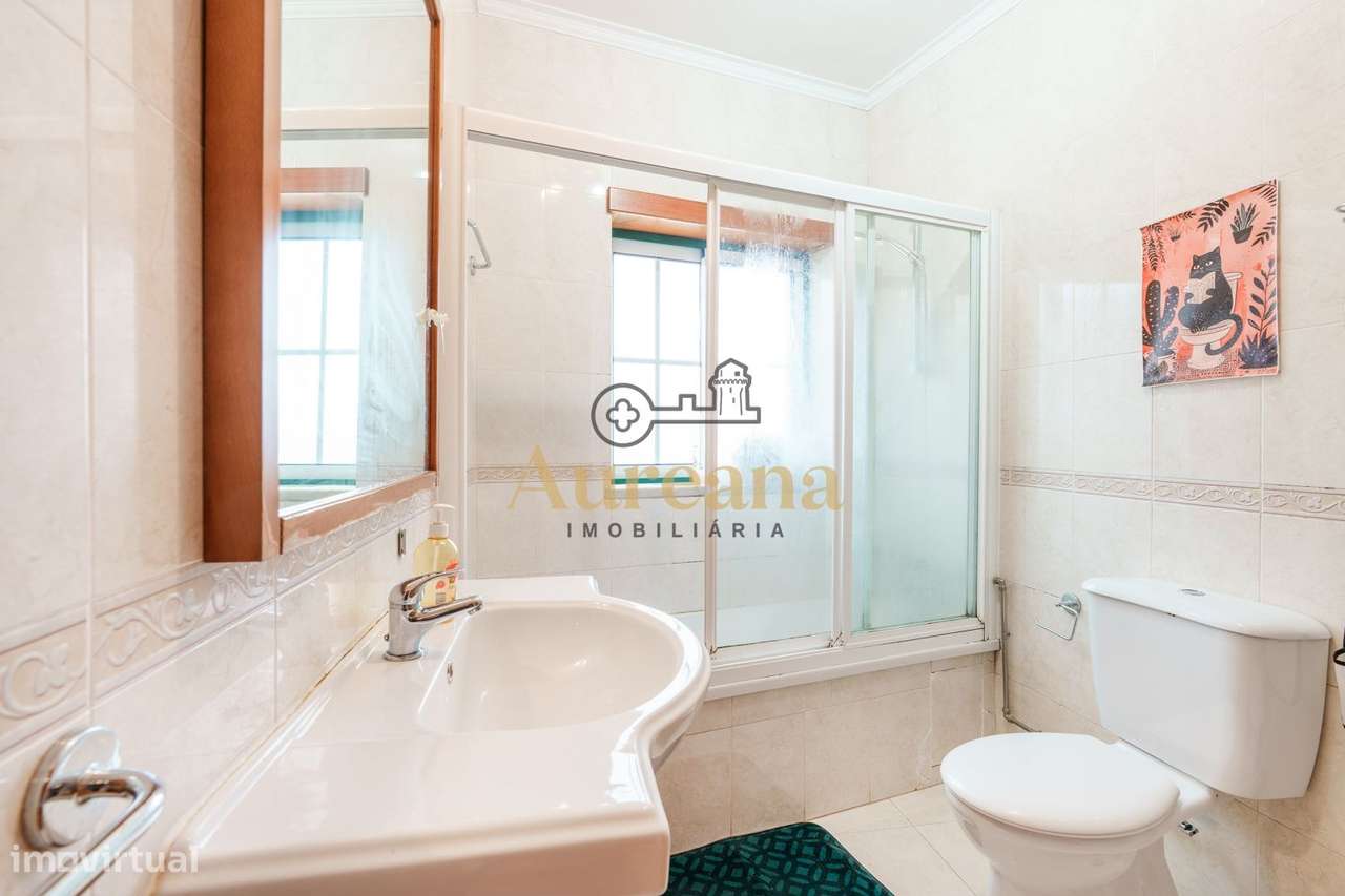 Apartamento T2 com Terraço _ Fátima-12