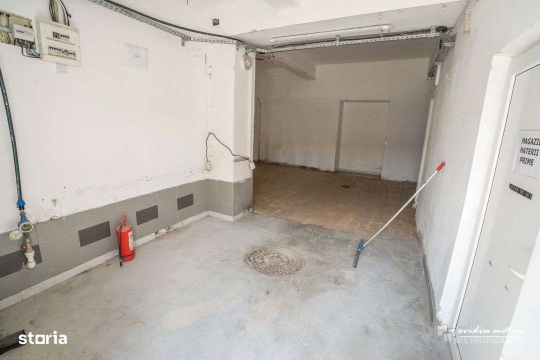 Hala compartimentata Calea Baciului - Imagine principală: 5/9