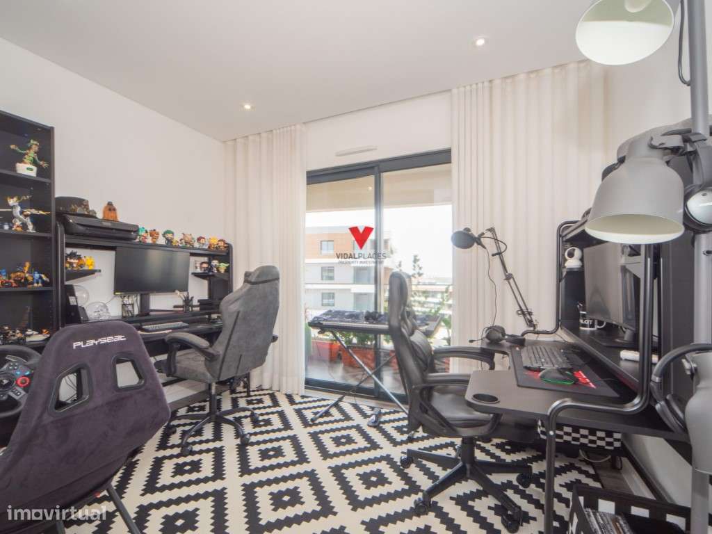 Penthouse T4 Exclusiva com Vista Rio | Terraço Privativo e Acabamen...-36