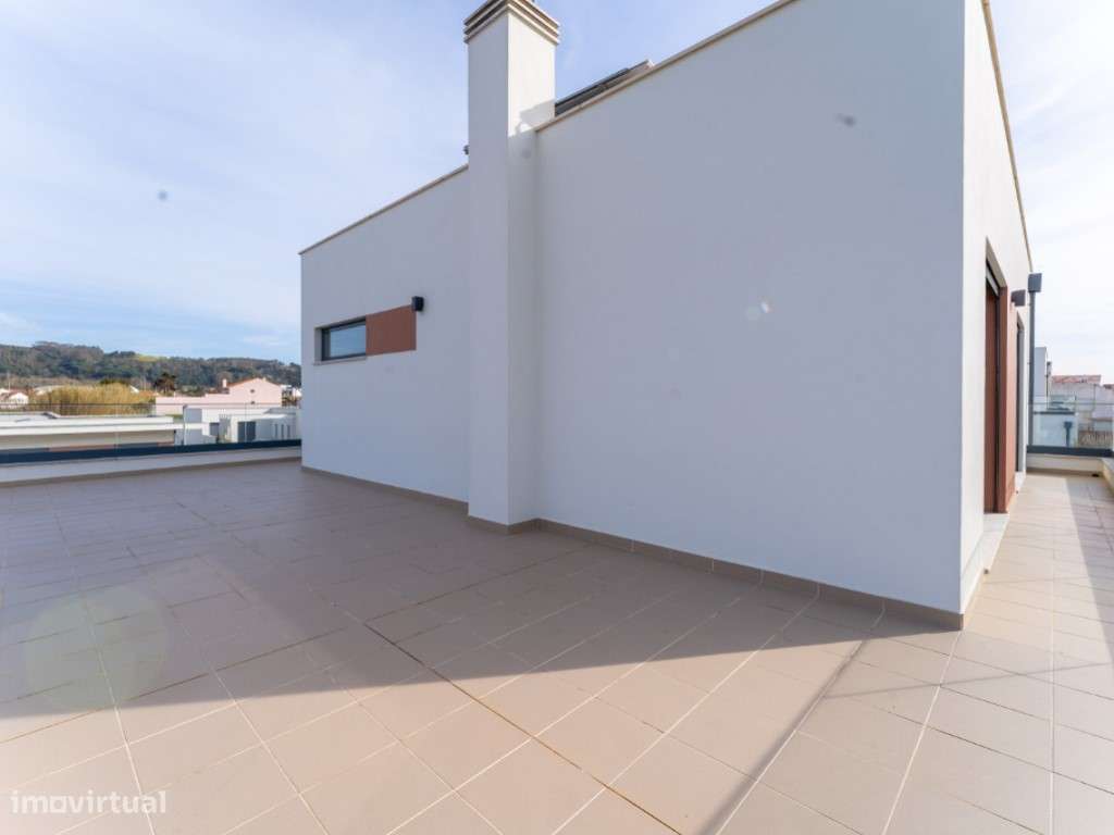 Moradia V4 com piscina aquecida, jardim e garagem em Alfeizerão (Co...-28