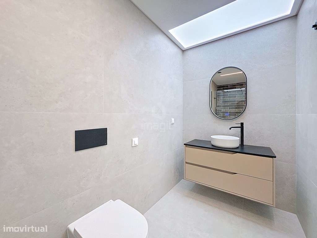 MORADIA T4 NOVA EM MAFRA.-25