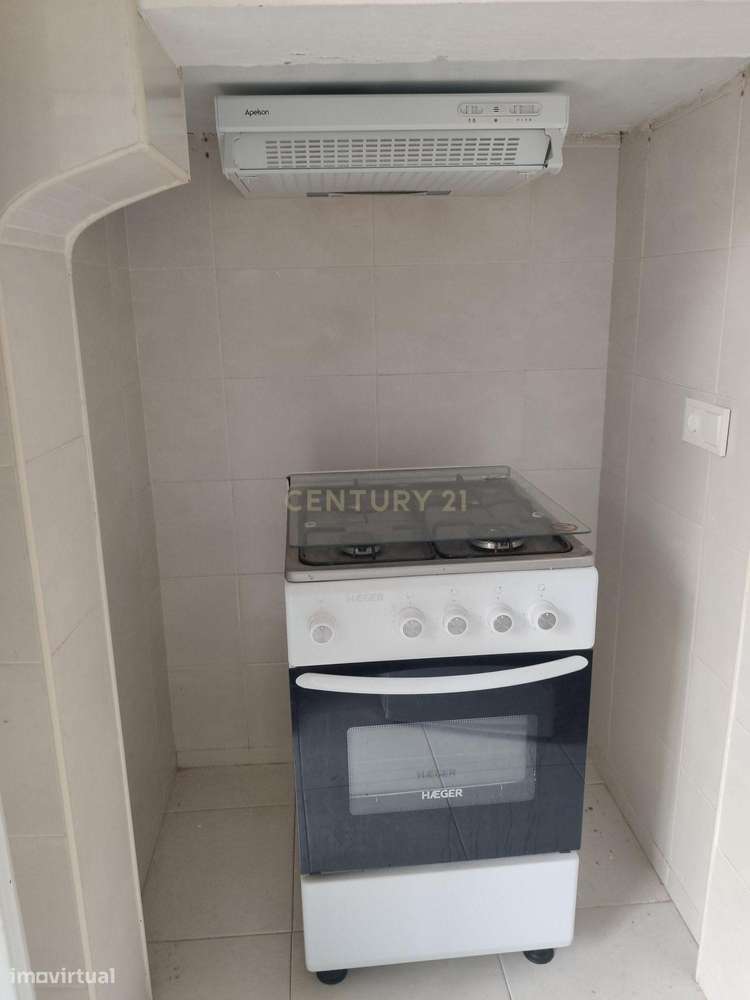 Apartamento com 4 divisões para venda em Lisboa-9