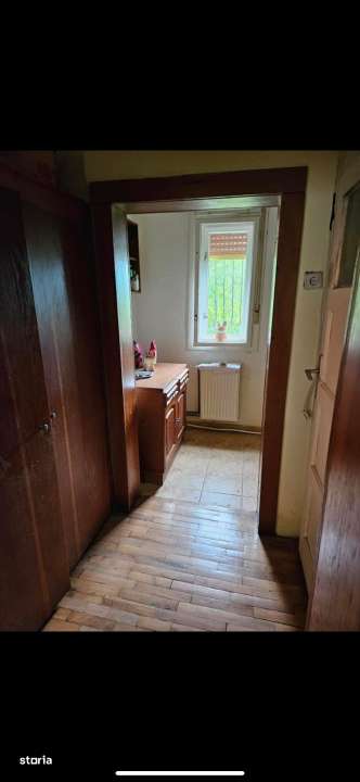 Casa cu 3 dormitoare, Living, Bucatarie, 17 Arii de teren, 25 ml Front - Imagine principală: 5/10