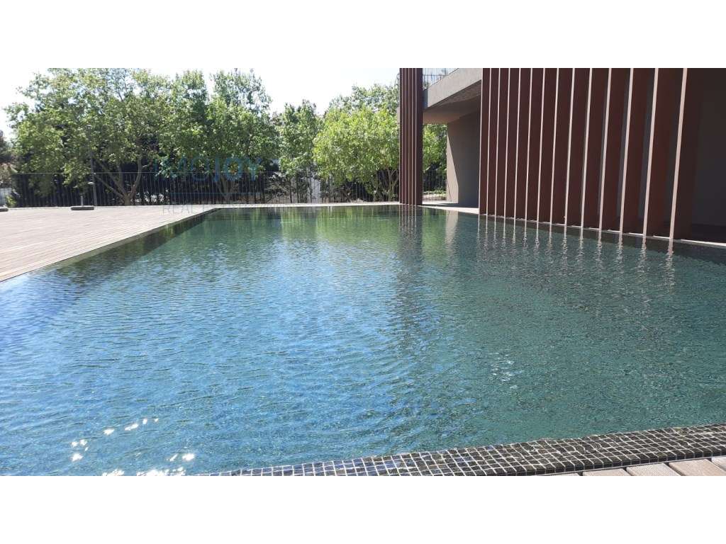 Fantástico Apartamento T2 para Venda no Bairro do Rosário em Cascais-11