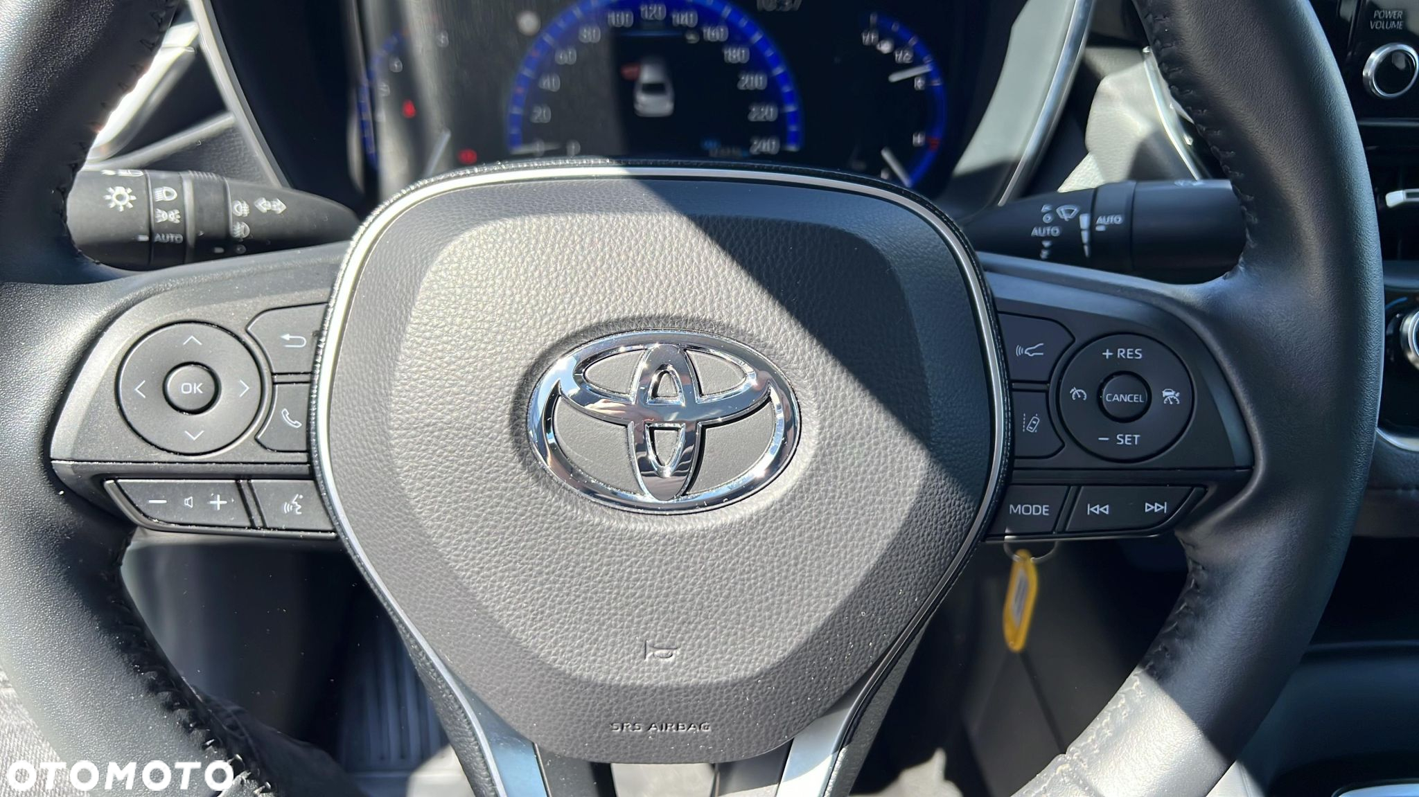 Toyota Corolla - 16