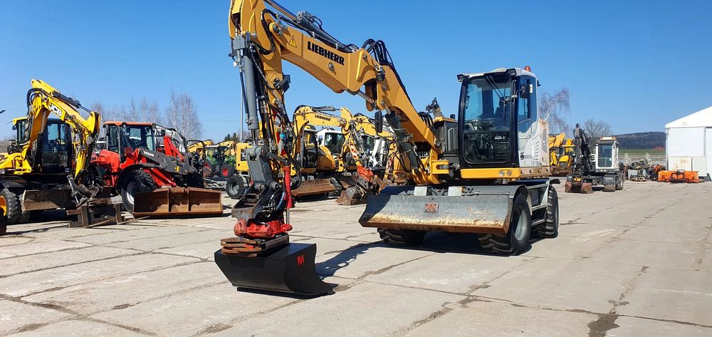 Liebherr A912 compact z rototiltem 2014