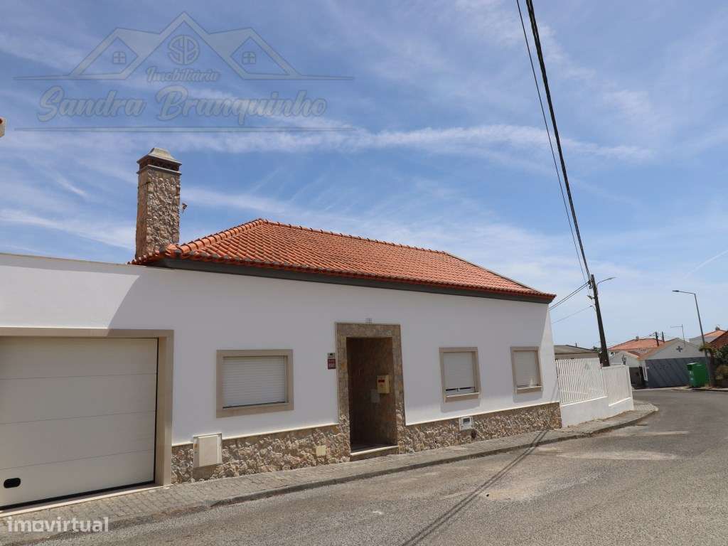 Moradia T3 com garagem e logradouro-3