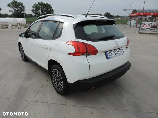 Peugeot 2008 1.2 Pure Tech Active - 7