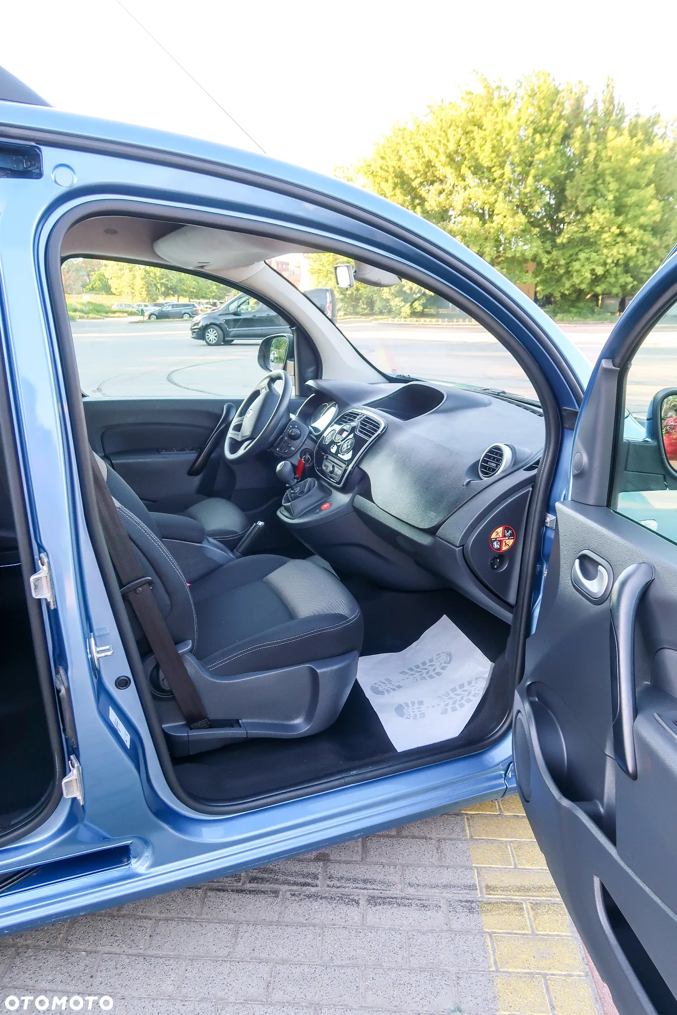 Renault Kangoo BLUE dCi 95 LIMITED - 13