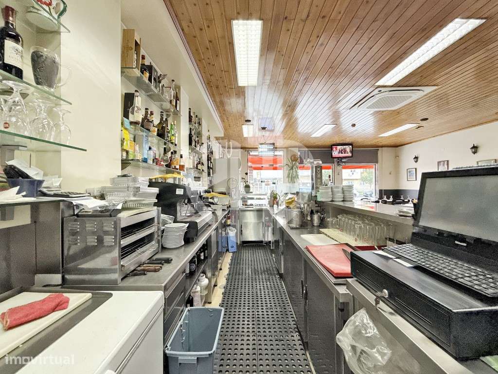Oportunidade de Investimento | Trespasse Restaurante 'PONTO DE ENCO...-13