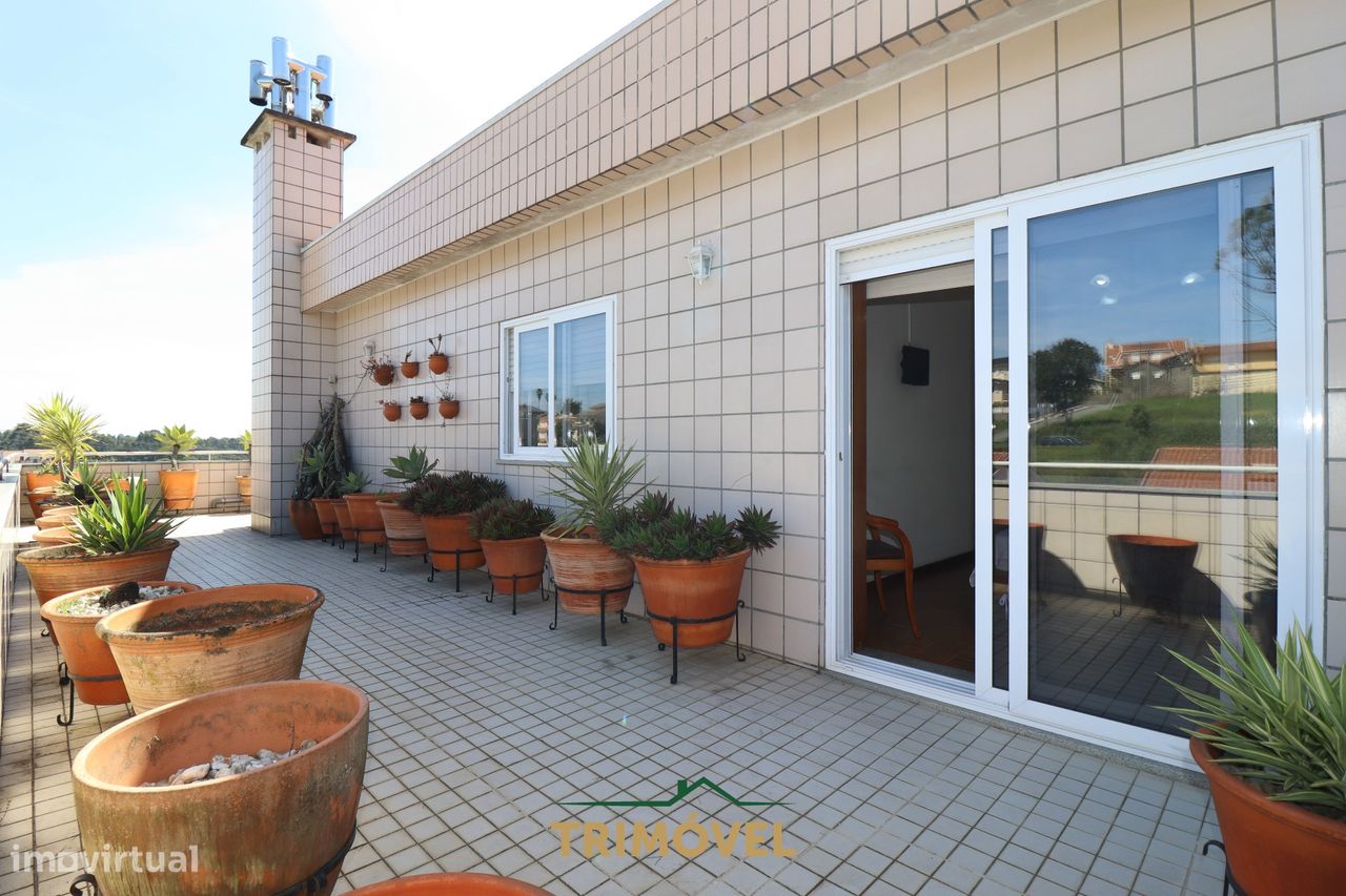 Apartamento com Terraço