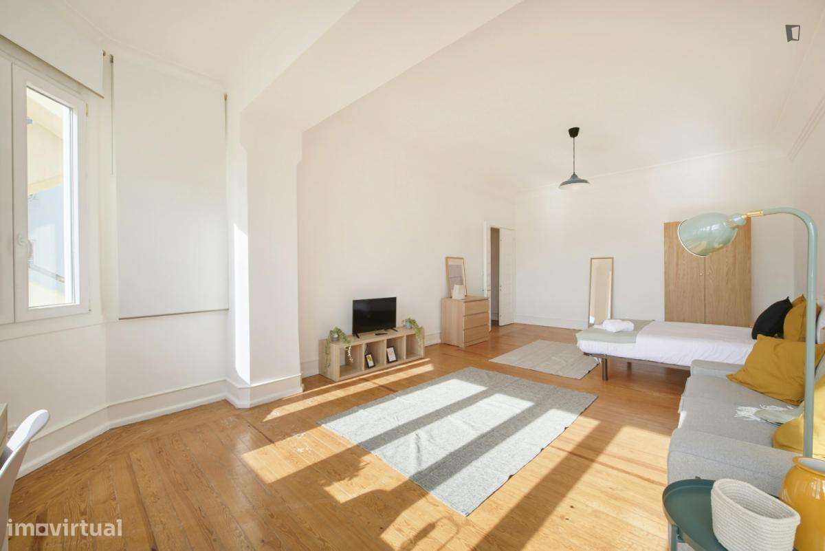 Quarto - localizado em Avenida da Liberdade Lisbon - Grande imagem: 4/10
