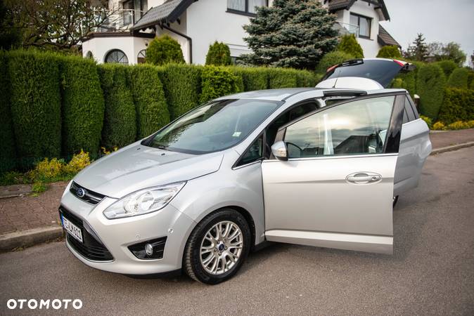 Ford Grand C-MAX - 8