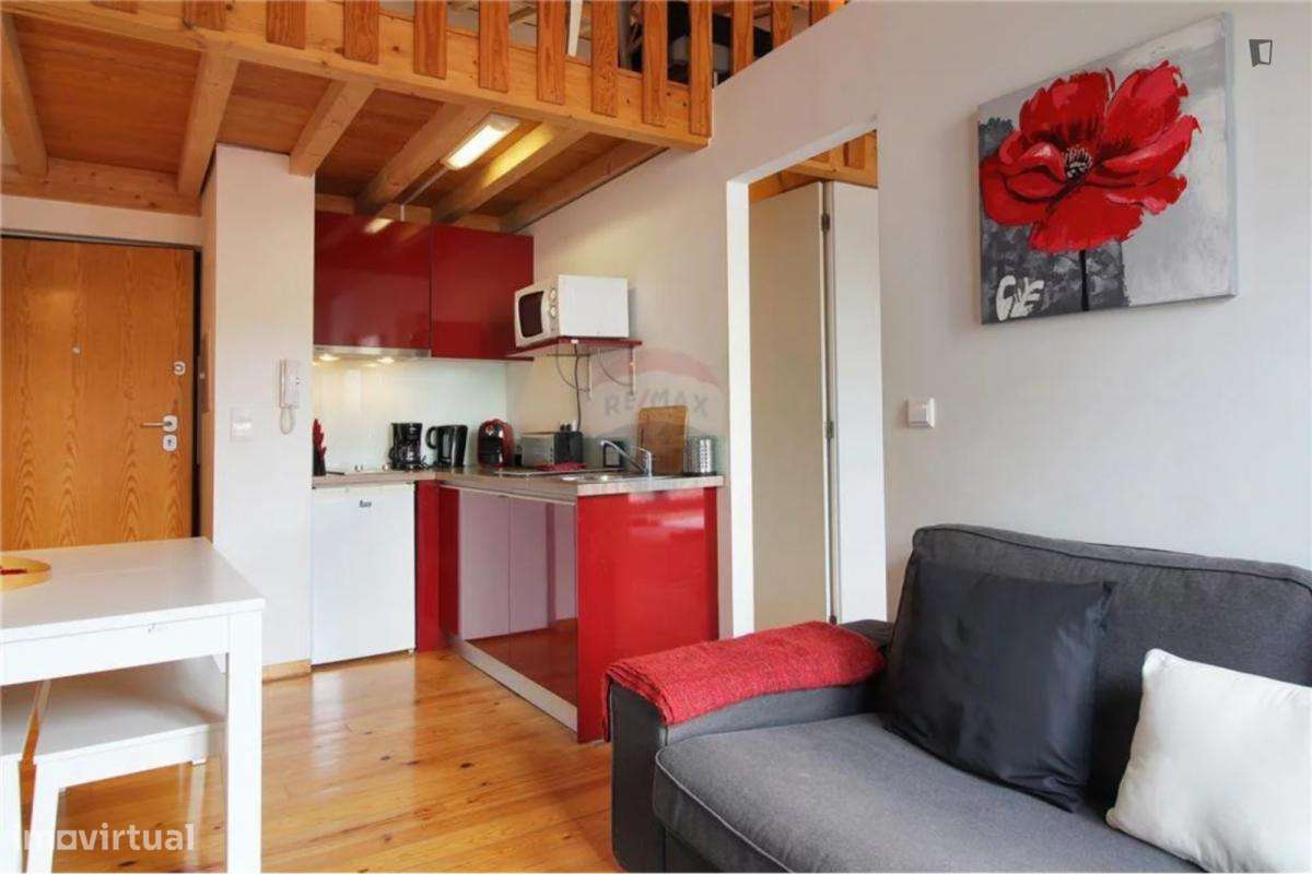 Apartamento com 2 quartos - localizado em Cedofeita Porto - Grande imagem: 2/10