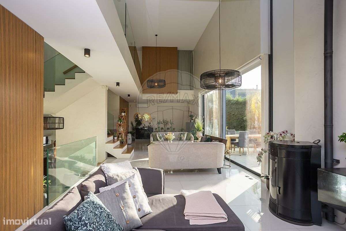 Moradia T4 para venda-17