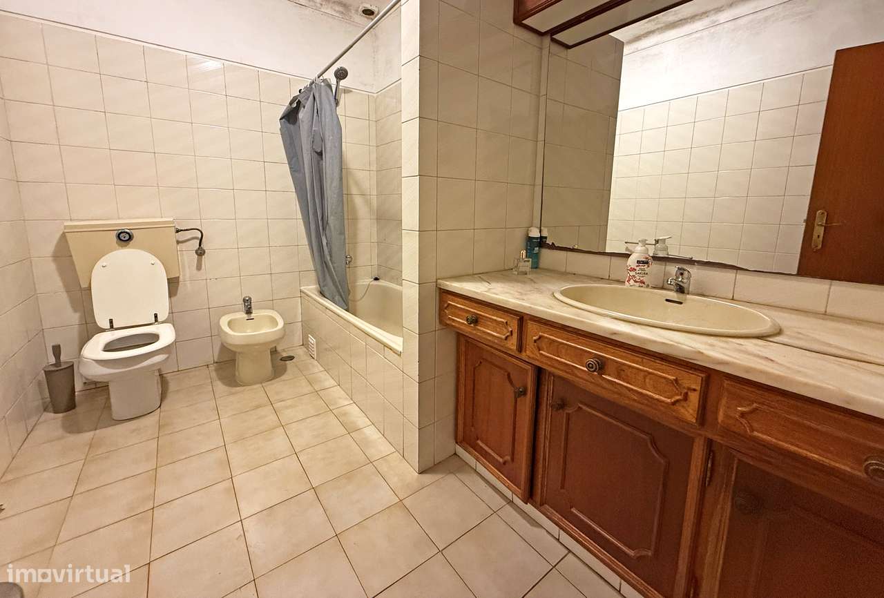 Apartamento T4 Venda em Viana do Castelo (Santa Maria Maior e Monserra-21