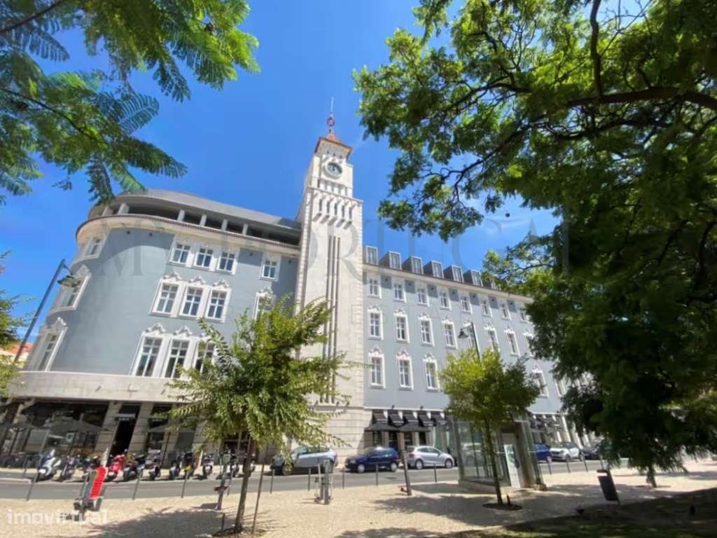 Refúgio de Design e Luz na Praça Dom Luís I - Onde o Rio encontra a... - Grande imagem: 3/35