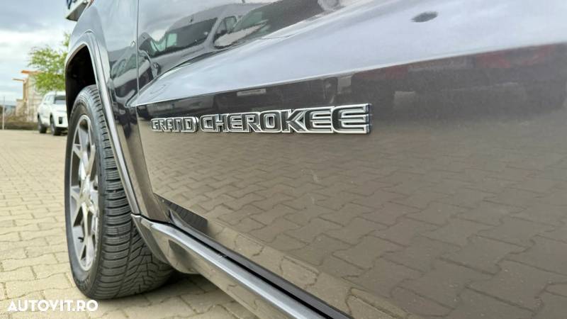 Jeep Grand Cherokee 3.0 TD AT Overland - 12