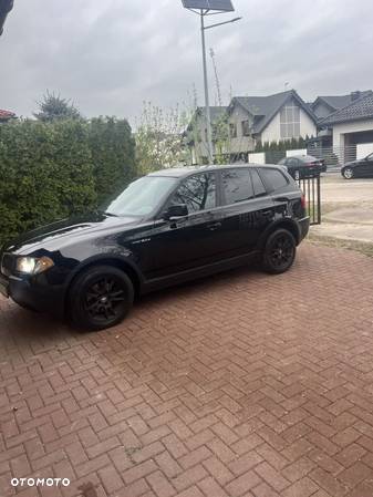 BMW X3 2.0d - 10