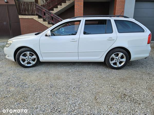 Skoda Octavia 2.0 TDI DPF Ambition DSG - 6