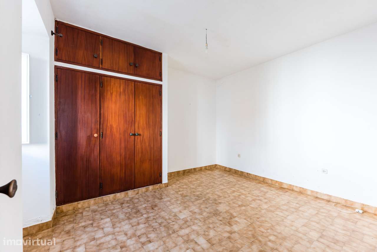 Moradia T5 com mais de 200m2 em Boliqueime-25