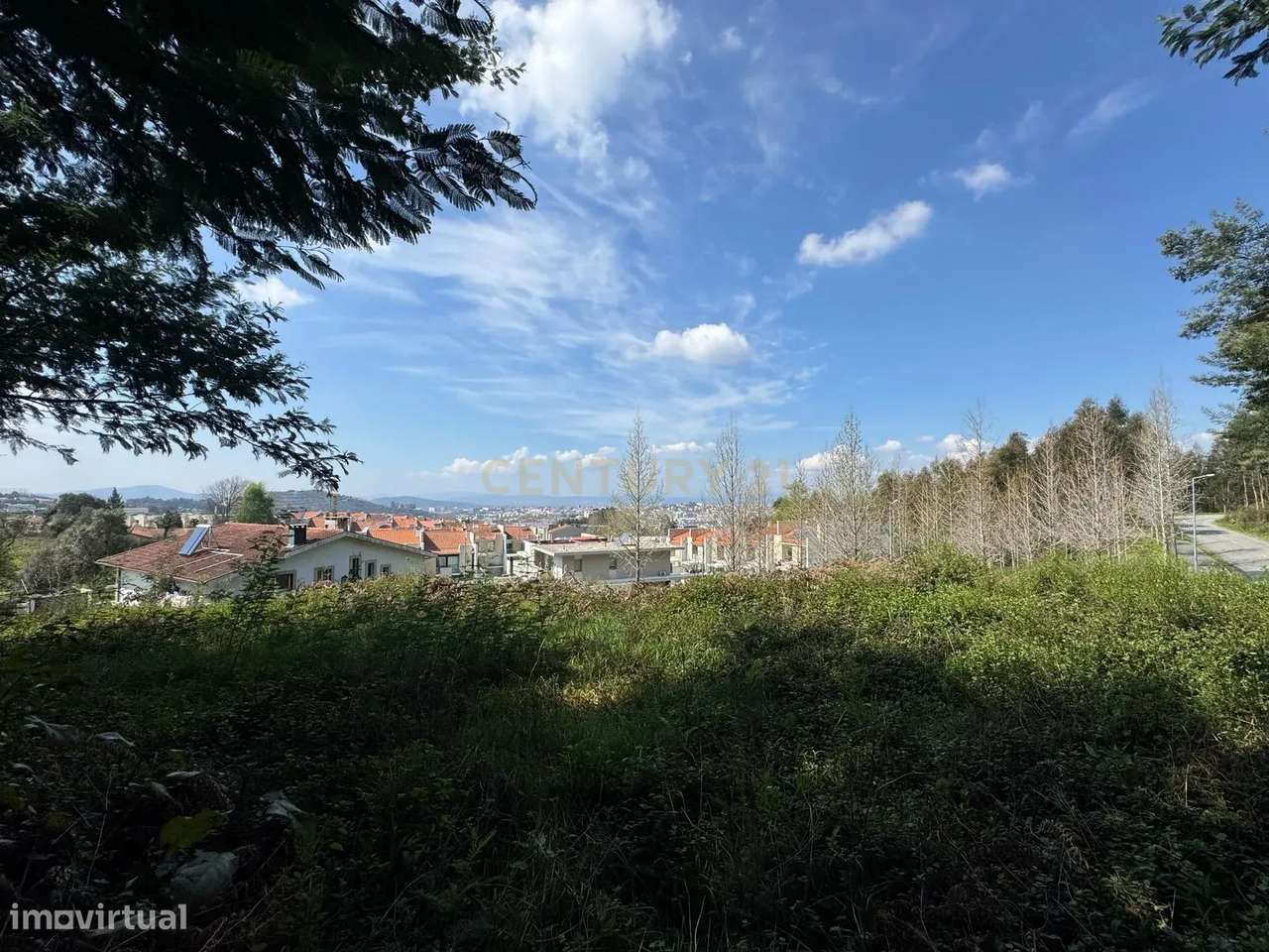 Terreno com Vista Panorâmica em Braga - 300.000€ - Grande imagem: 4/23