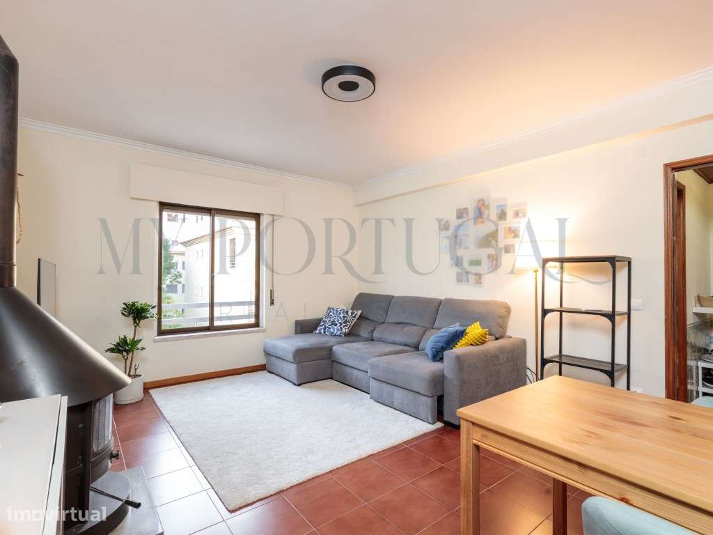 T1 Luminoso e Acolhedor com Vista Desafogada em Sassoeiros - Grande imagem: 4/20