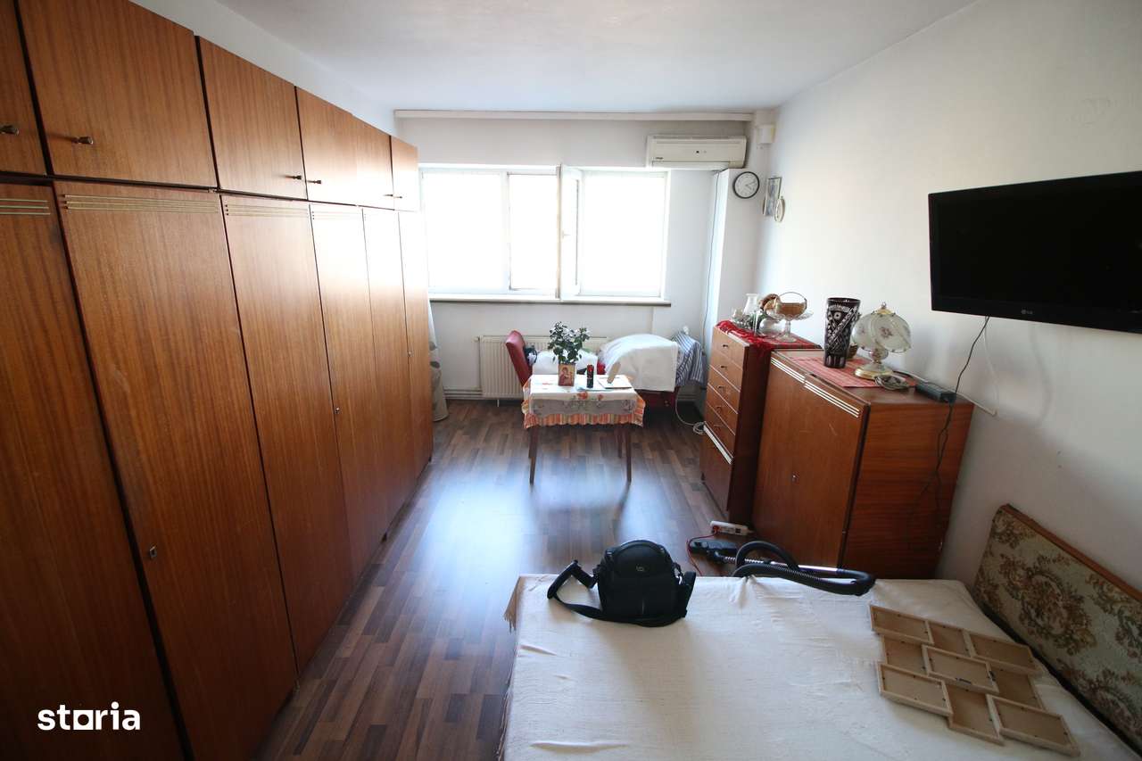 Ap. 1camera Micro 20, bloc mixt, centrala termica-6