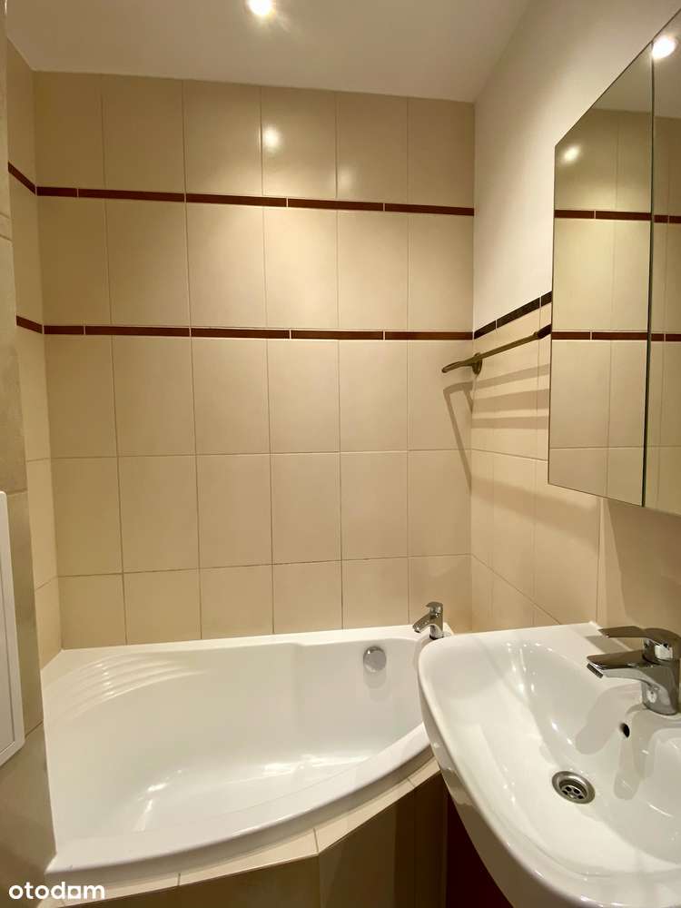 3-pokojowe mieszkanie po remoncie w centrum miasta na Placu Nowy Targ - Pełny obrazek: 5/17