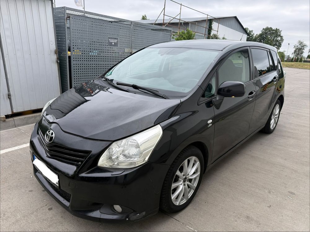 Toyota Verso 2.2 D-CAT Sol Plus 7os 2009
