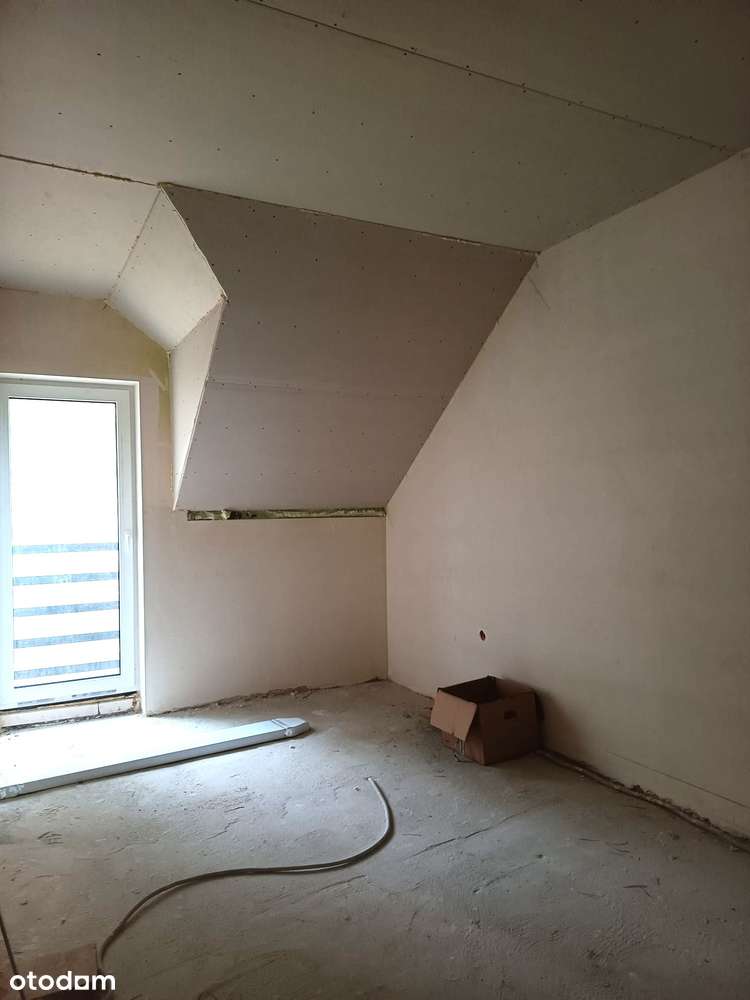 Wyjątkowy segment domu  – idealny dla rodziny, wśród jezior i lasów-4