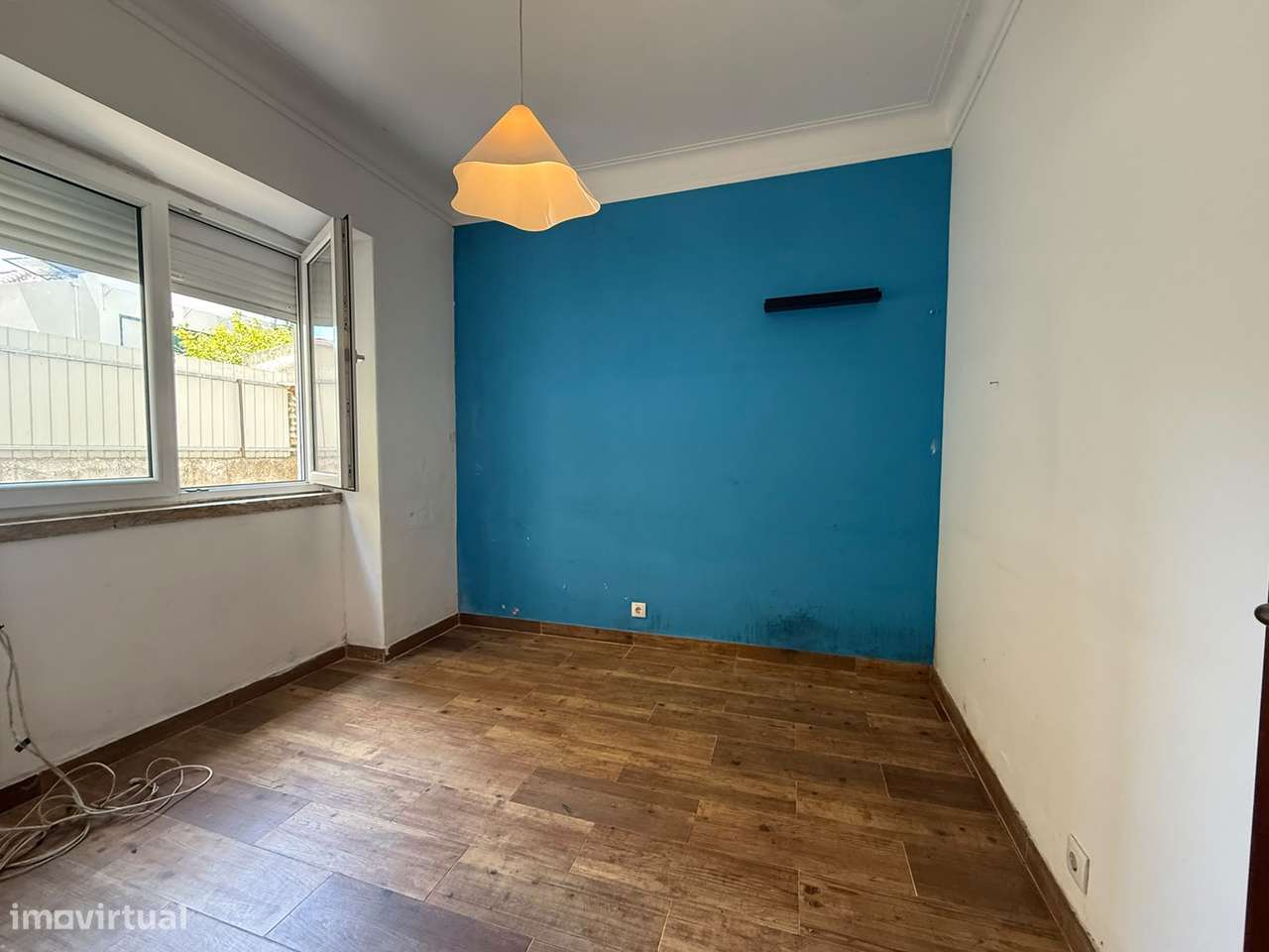 Apartamento T2 na Penha de França em prédio com elevador-15