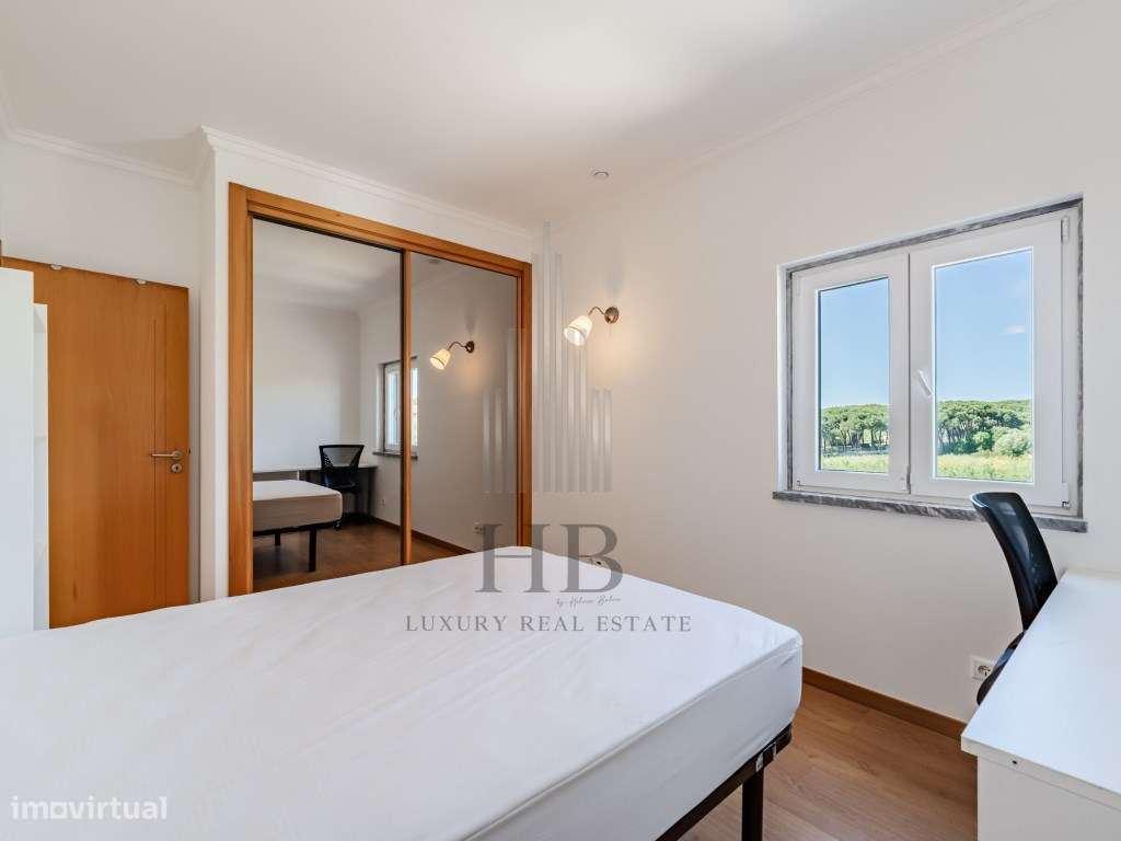 Exclusiva Moradia T4 com Piscina e Jardim |S. Joao das Lampas |Sintra-39