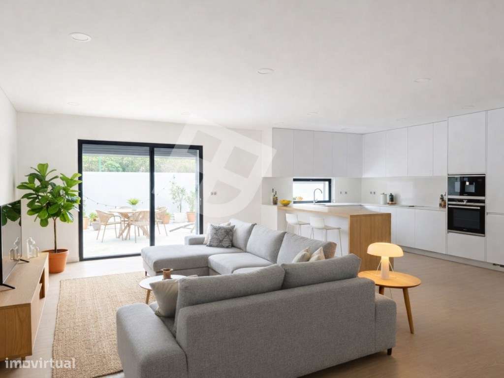 Apartamento T3 c/ Terraço - Pronto Habitar | Esgueira
