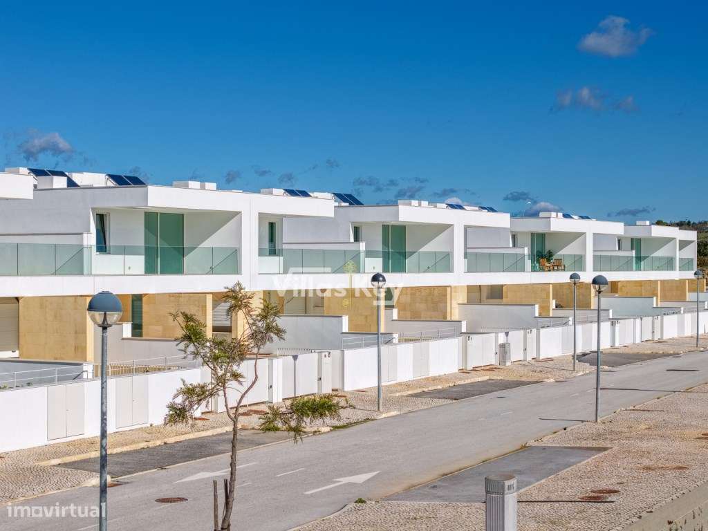 Moradia T3 Moderna com Piscina à Venda em Lagos - Algarve - Grande imagem: 4/41