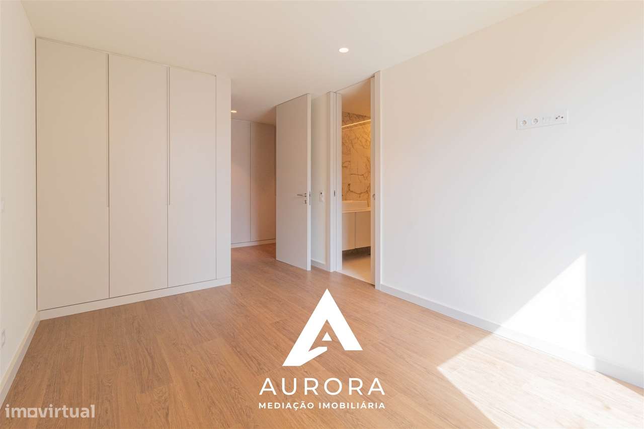 Apartamento T2 nascente/sul a 100 metros da praia de Espinho-18