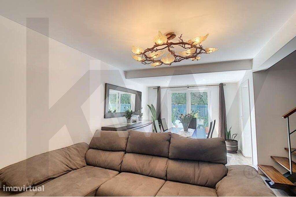 VENDA | Moradia T4  Totalmente Remodelada com Garagem | Gaeiras, Óbido - Grande imagem: 2/30