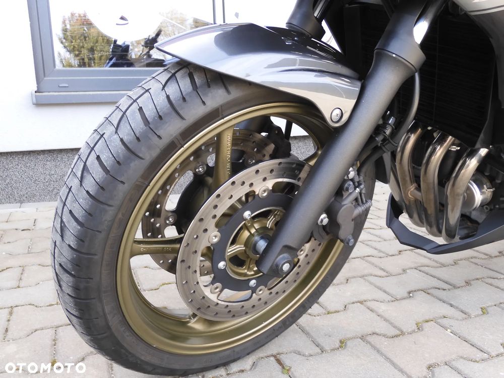 XJ6#DIVERSION#2010#Na kat...