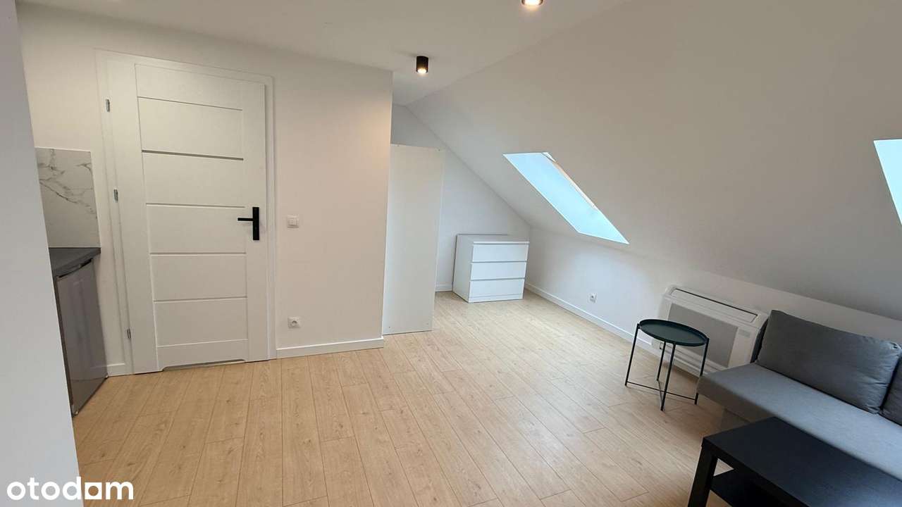 Flats close to Pyrzowice for Cabin Crew/ Pilots, Katowice 15 min