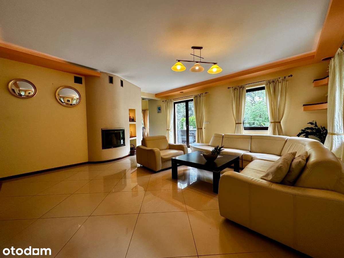 Rezydencja na pięknej, dużej działce w Krzywcu.-4