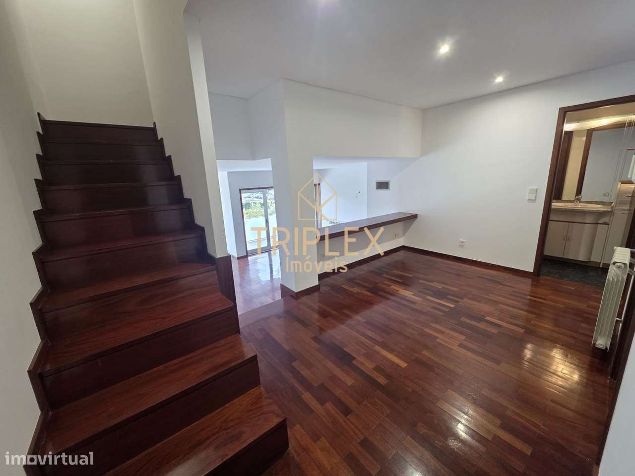 T3 - Dúplex - lugar garagem duplo - Maia-7