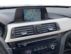 BMW 318 d Touring - 14