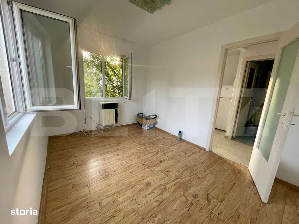 Vand garsoniera, aproape de Spitalul Judetean si UMF - Imagine principală: 2/6