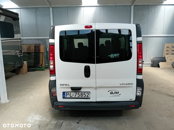 Opel vivaro - 8