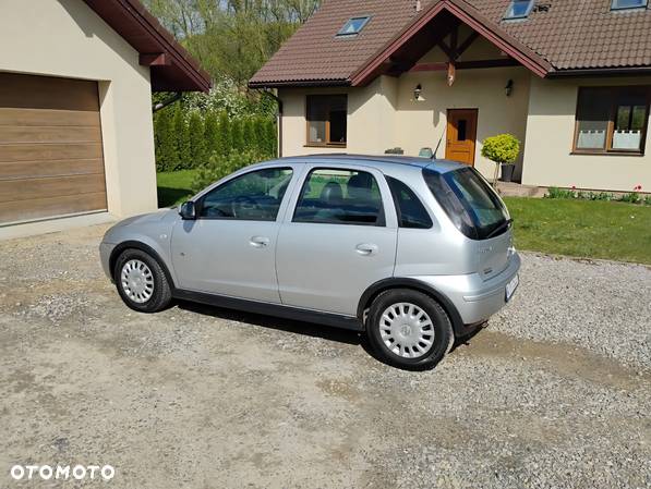 Opel Corsa 1.2 16V Comfort - 3